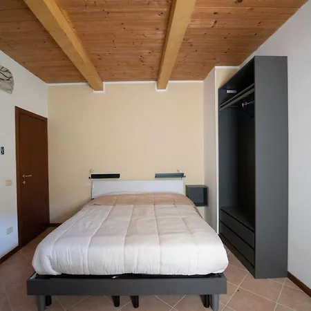 Casa Galie بيت ضيافة Comunanza