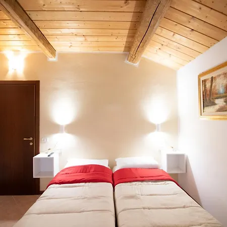 Casa Galie بيت ضيافة Comunanza