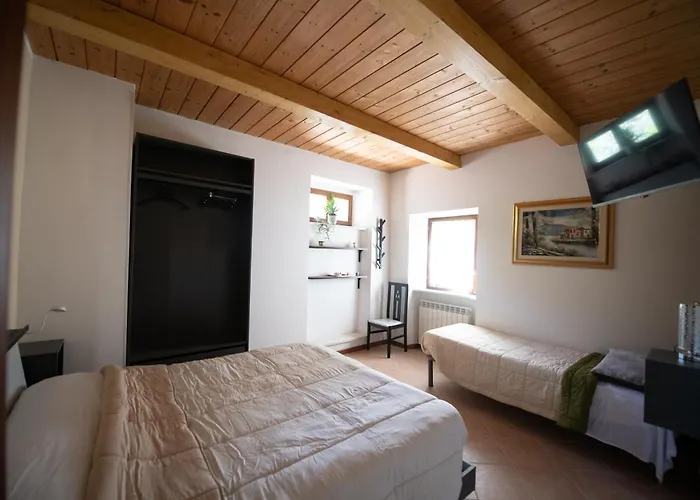 Casa Galie Pensionat Comunanza